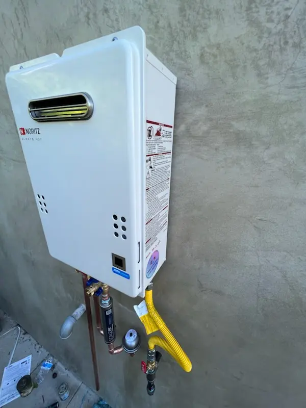 Tankless water heater installation for Kendall Park homes